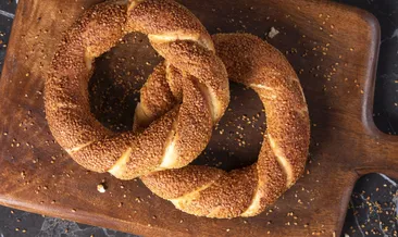 Pastaneleri kıskandıran çıtır simit tarifi! Dışı susam şöleni içi pufidik: Tam ölçülü ev yapımı gevrek...