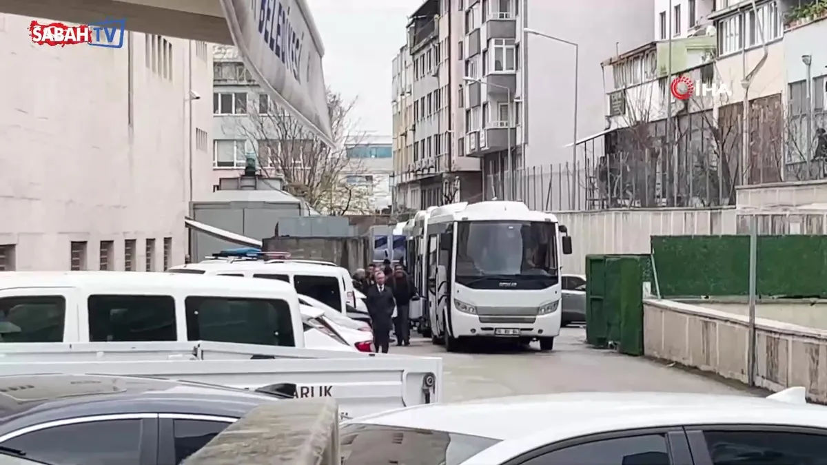 Bursa’da rüşvet ve örgüt soruşturmasında 3 kişi daha tutuklandı | Video videosunu izle Bursa’da rüşvet ve örgüt soruşturmasında 3 kişi daha tutuklandı | Video videosunu izle