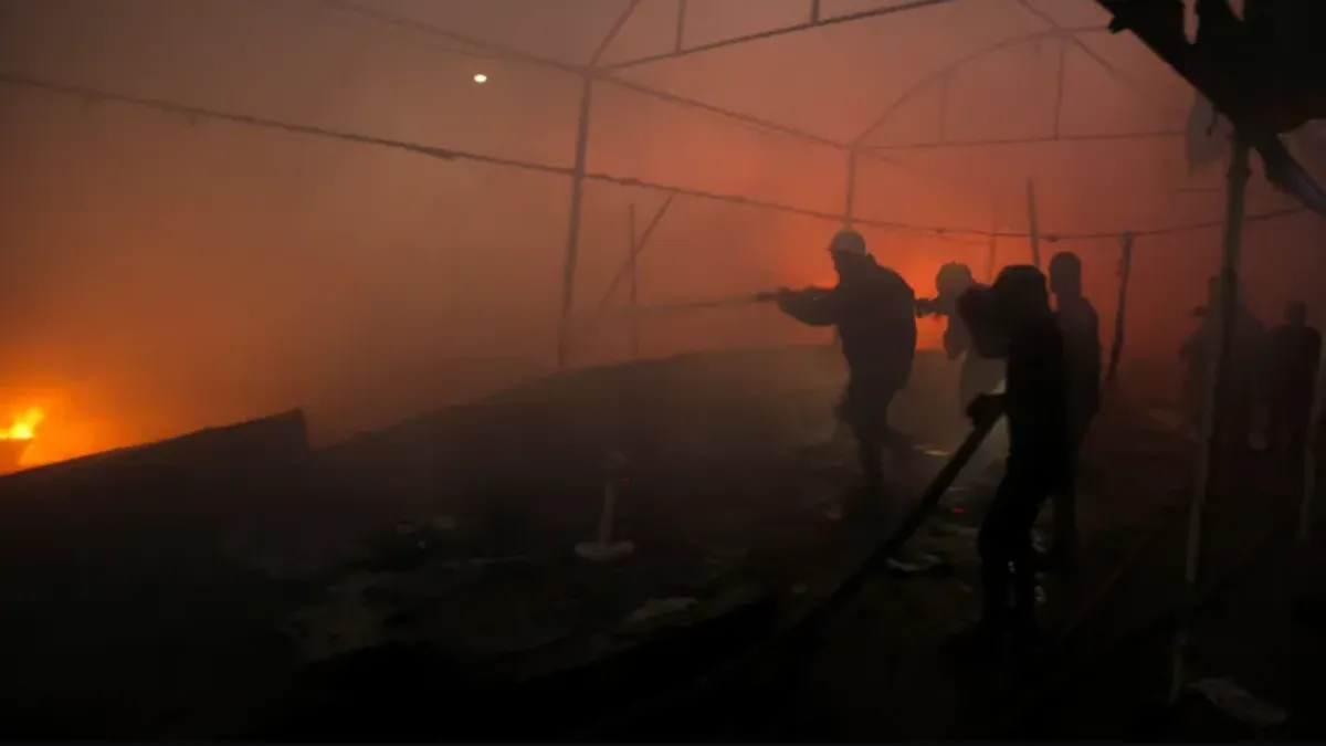 İsrail Gazze’de termal silahla dehşet saçtı: Filistinlileri buharlaştırdılar! İsrail Gazze’de termal silahla dehşet saçtı: Filistinlileri buharlaştırdılar!