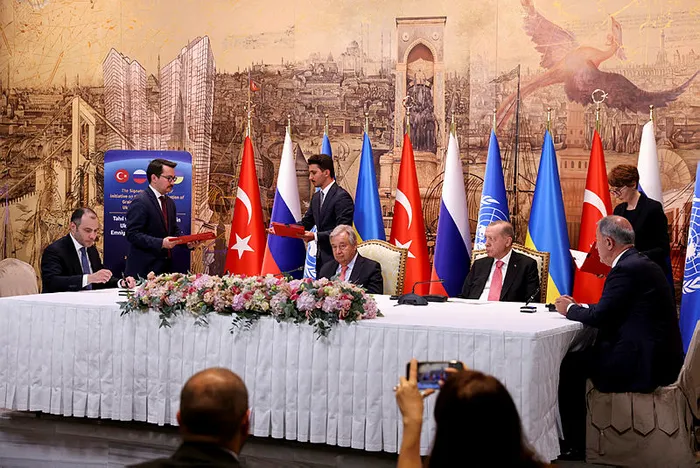 son-dakika-haberi-tahil-koridoru-icin-imzalar-atildi-baskan-erdogan-duyurdu-denetim-istanbulda-olacak-1658502585021.jpg