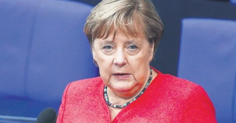 Merkel’den yaşlılara teşekkür