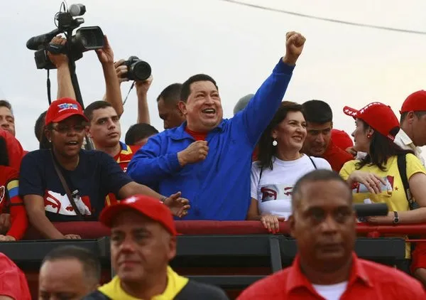 Chavez'den Obama'ya övgü