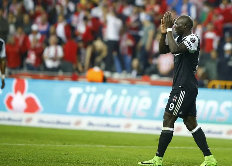 Beşiktaş’ta Aboubakar’ın sıkıntısı belli oldu!