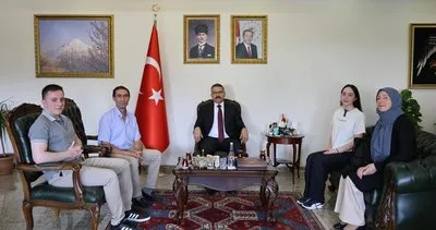 Vali Turan, öğrencilerin YKS'deki başarısını kutladı #igdir