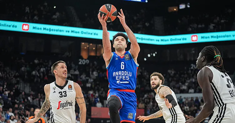 Anadolu Efes’ten farklı galibiyet!