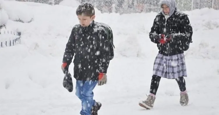 Bitlis’te eğitime kar tatili