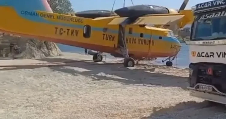 Bafa Gölü’ne düşen uçak çıkarıldı