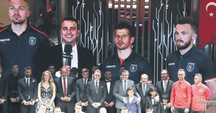 Futbolun ‘süper’leri taç giydi