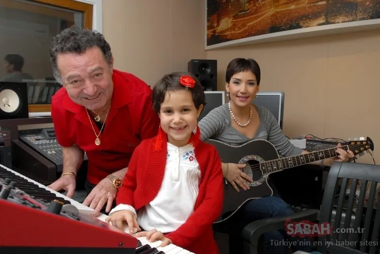 Ünlü şarkıcı İpek Açar oğlu Ömer’in eğlenceli hallerini paylaştı! Oğlum babasına yardım ediyor