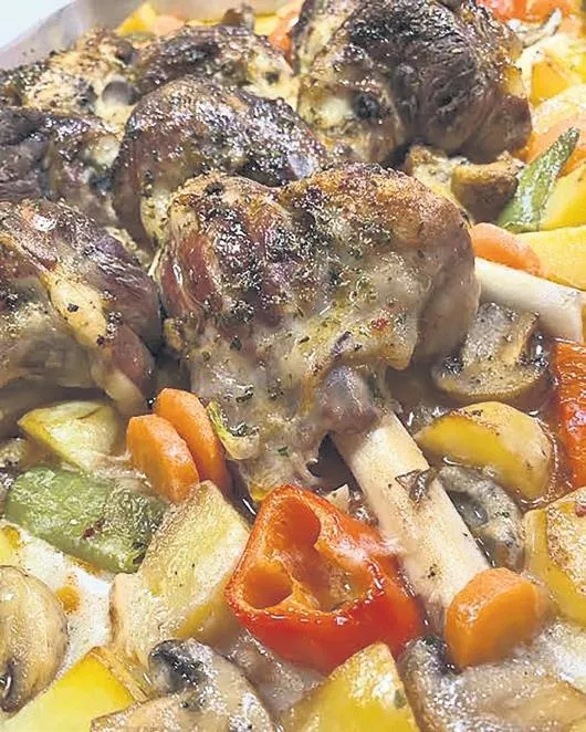 Bayrama kavuşma sevinci – İDİL AÇIKALIN