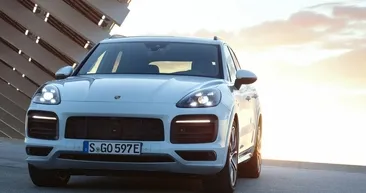 2019 Porsche Cayenne E-Hybrid