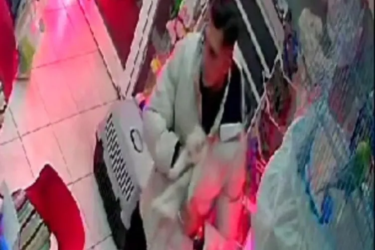 İzmir’de yok artık dedirten olay: Petshoptan öyle bir şey çaldı ki...