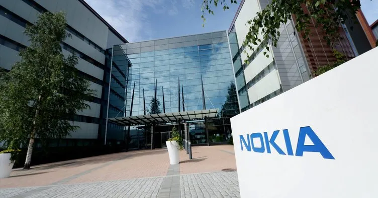 Nokia 8110 4G satışa çıkıyor! Nokia 8110’un özellikleri nedir?