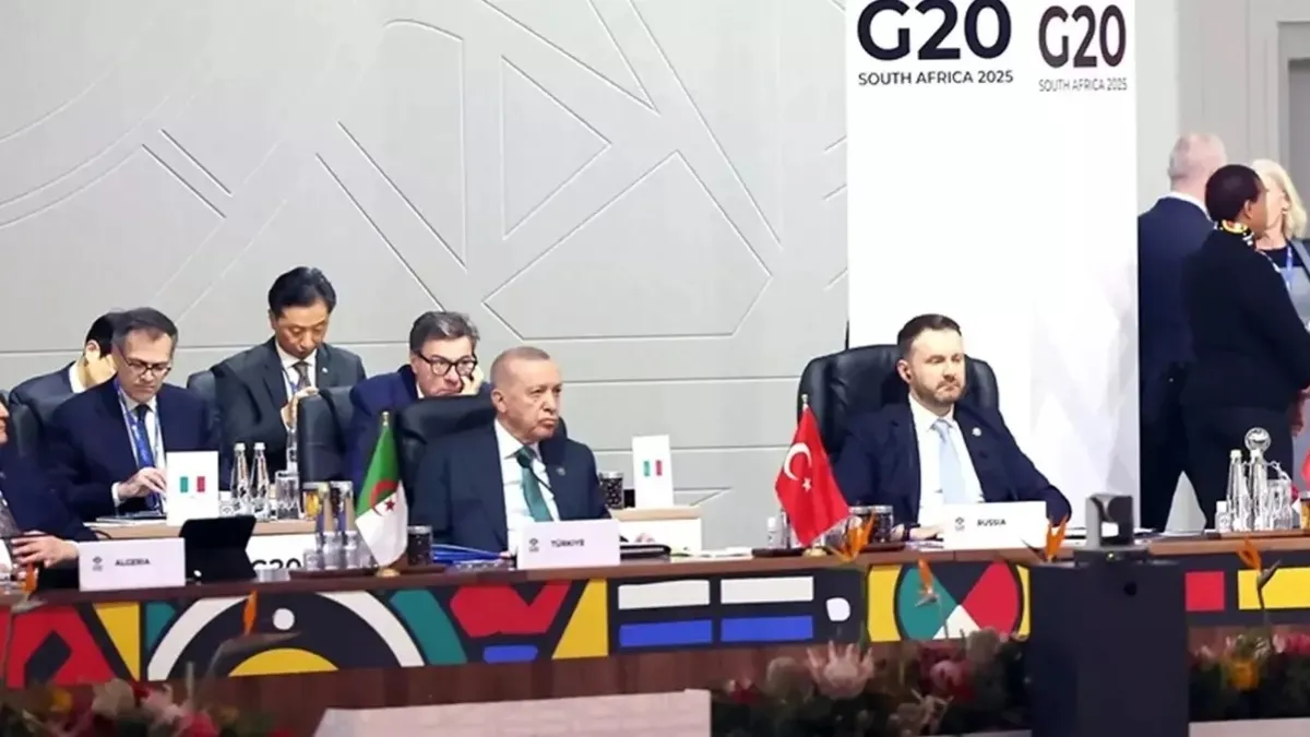 Başkan Erdoğan, G20 Liderler Zirvesi kapsamında verilen akşam yemeğine katıldı Başkan Erdoğan, G20 Liderler Zirvesi kapsamında verilen akşam yemeğine katıldı