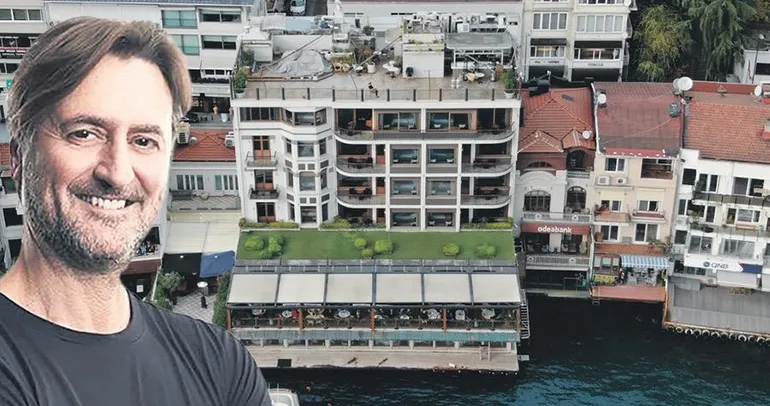 Bebek Otel’in sahibi üç maymunu oynadı