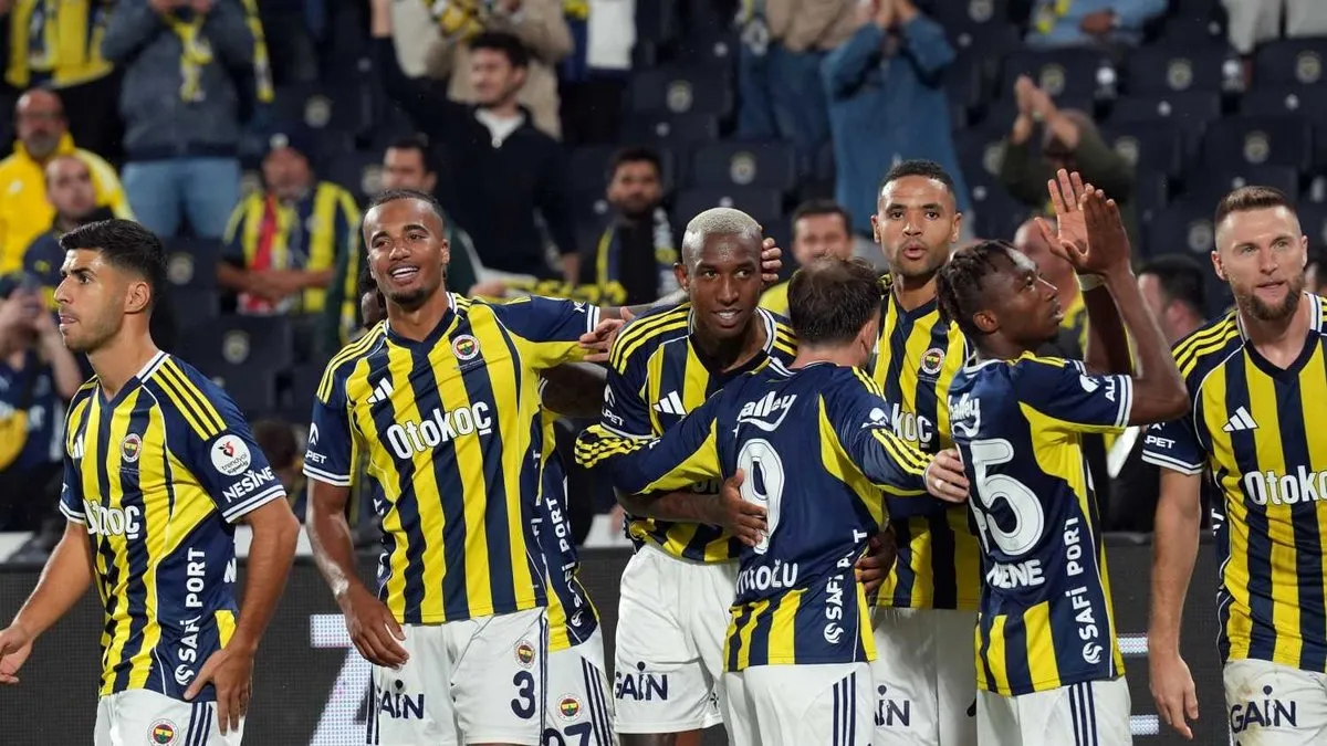 SON DAKİKA: Fenerbahçe Avrupa’da zafer peşinde! Tedesco’nun ilk 11’i belli oldu…