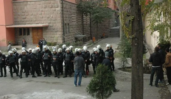 Ankara Üniversitesi karıştı