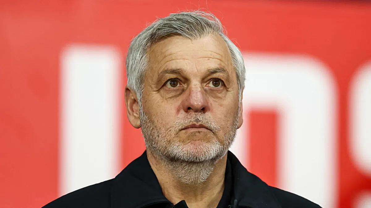 Lille’de Bruno Genesio dönemi sona erdi! Lille’de Bruno Genesio dönemi sona erdi!