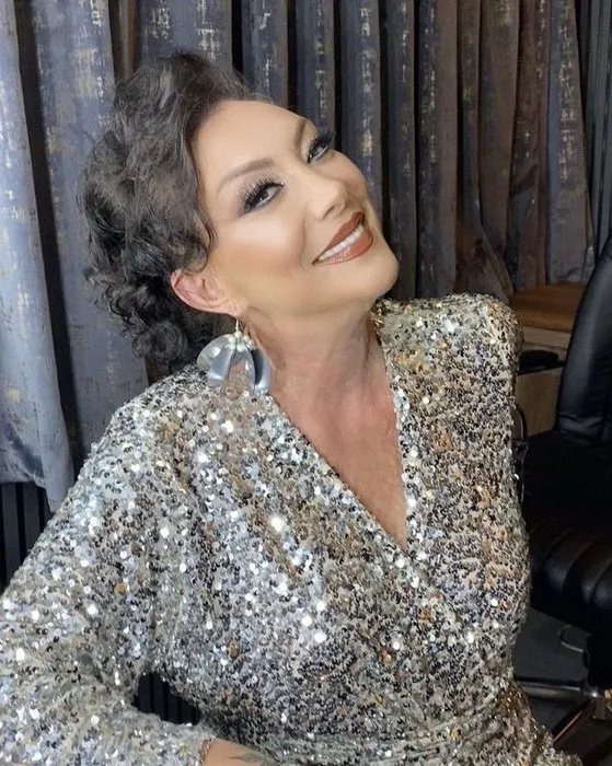 Güllü 52 yaşında hayatını kaybetti! Demet Akalın’dan yürek burkan açıklama geldi: Gitmiş olamazsın…