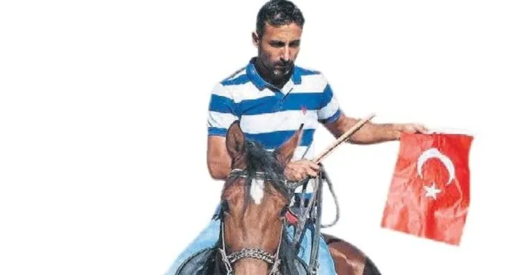 İbradı Eynif Ovası’nda rahvan at yarışı
