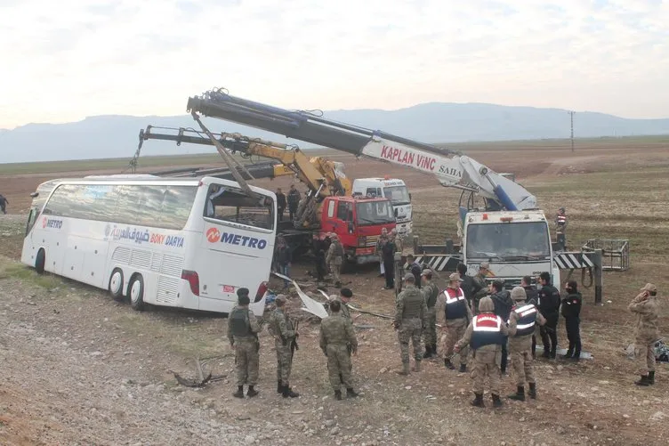 Son dakika: Türkiye’den Irak’a yolcu taşıyan otobüs kaza yaptı!