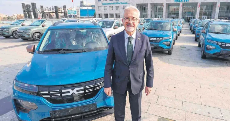 Başkan borca battı işçinin maaşı yandı