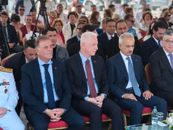 kabotaj-bayrami-besiktasta-kutlandi-1782897171186.jpg