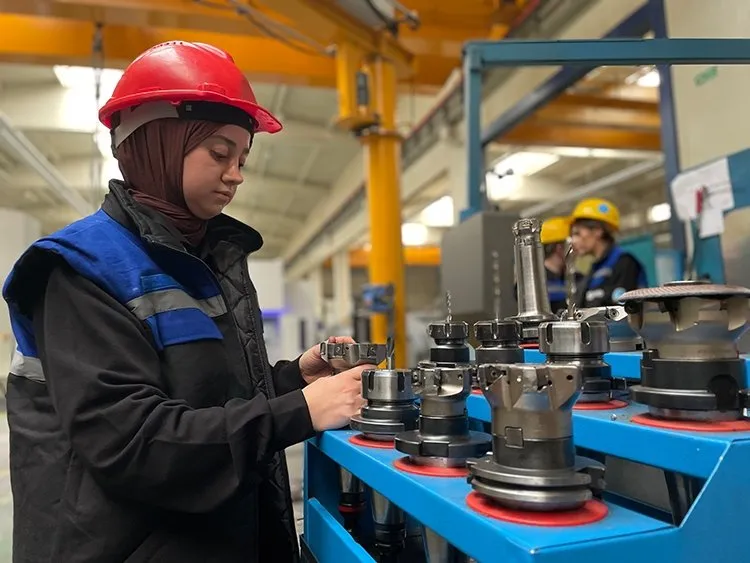 SON DAKİKA | SGK’dan çalışan, işsiz, ev kadını, işveren, anne herkese ödeme yapılıyor! Hesaplarınızı kontrol edin