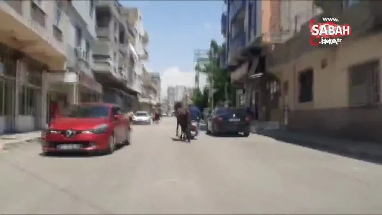 Motosiklet arkasında ipini tuttuğu atı kilometrelerce koşturdu