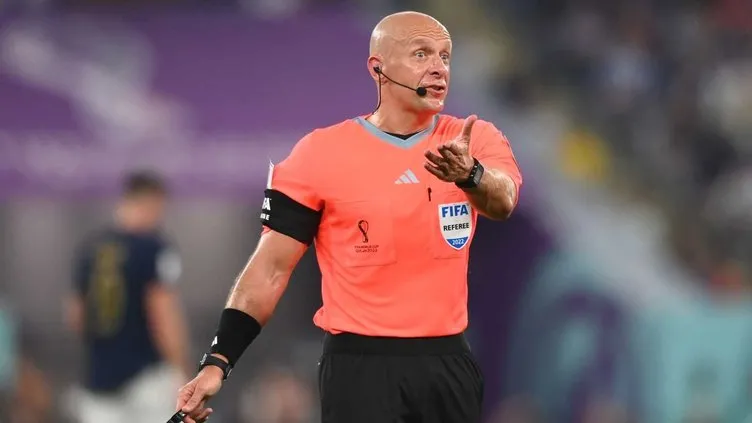 Dünyanın en iyi 10 futbol hakemi belli oldu! Listede Türk hakemi...