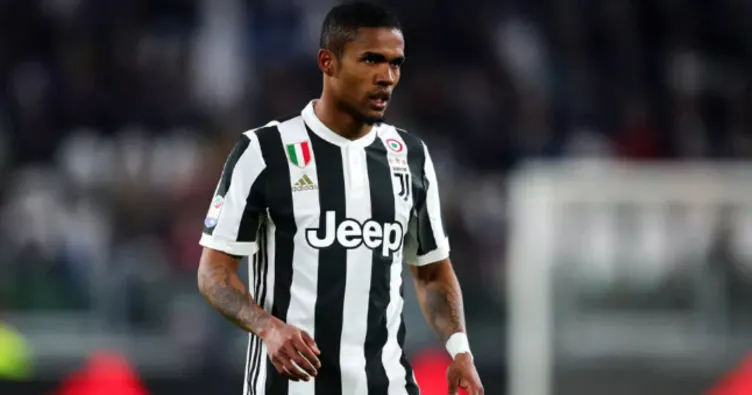 Juventus, Douglas Costa’yı transfer etti