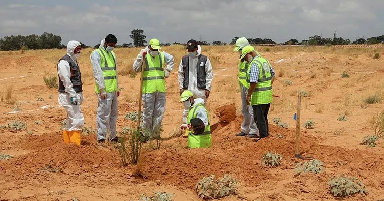 Libya’da Hafter’in gizlemeye çalıştığı bir toplu mezar daha bulundu