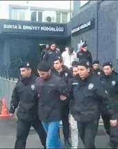 ‘Cumartesi Çetesi’ yakayı ele verdi
