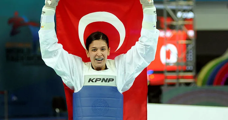 Nur Tatar’dan gümüş madalya