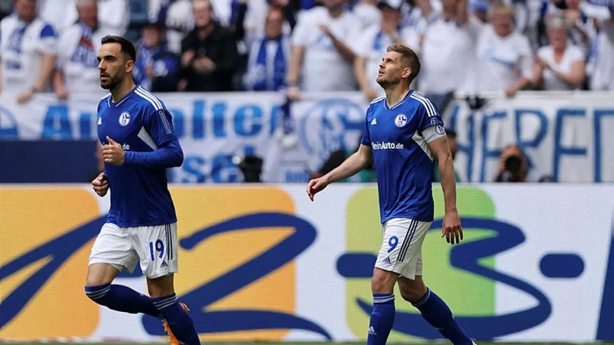 Kenan Karaman attı, Schalke 04 Almanya Kupası’nda turladı