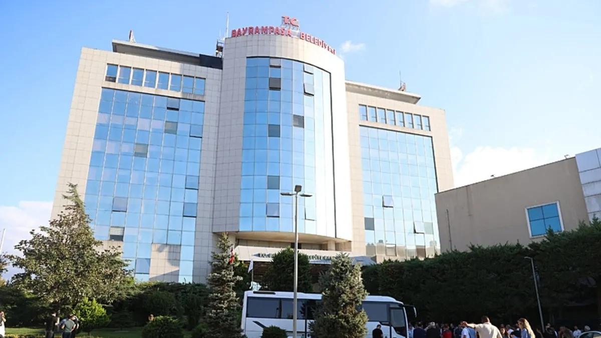 SON DAKİKA… Bayrampaşa Belediyesi’ne yolsuzluk operasyonu! Yasin Sönmez ve Emin Sönmez için MHP harekete geçti: İhraç edilecekler