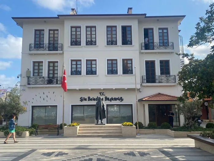son-dakika-sile-belediyesi-sorusturmasi-tamamlandi-yolsuzluk-rusvet-ve-irtikap-iste-ozgur-kabadayi-icin-isteni-1786447766366.jpg