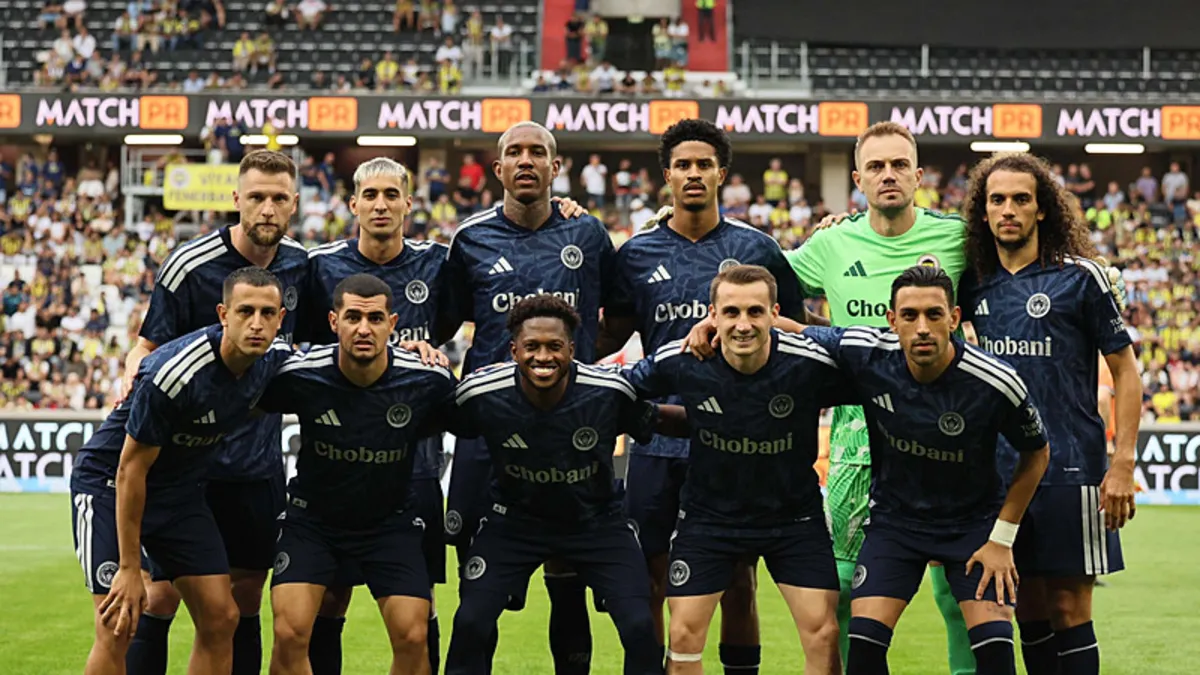 Fenerbahçe'nin UEFA listesi güncellendi! Kadroda iki değişiklik yapıldı…