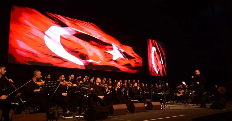Antakya Medeniyetler Korosu deprem sonrası ilk konseri Adana’da verdi! Seyirciler gözyaşlarına hakim olamadılar