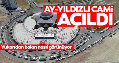 Ay yıldız mimarili cami ibadete açıldı! İşte Sivas’ta inşa edilen ay yıldızlı caminin yukarıdan görünümü