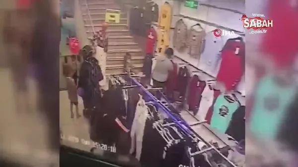 Kağıthane’de hırsızlık çetesi bebek arabasından aldığı çantanın içindekileri çaldı | Video