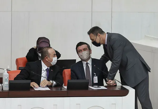 son-dakika-bakan-cavusoglu-duyurdu-ermenistanla-normallesme-icin-ozel-temsilciler-atanacak-1639420131139.jpg Son dakika: Bakan Çavuşoğlu duyurdu! Ermenistan'la normalleşme için Özel Temsilciler atanacak
