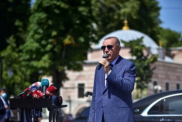 son-dakika-baskan-erdogandan-cok-net-ekonomi-mesaji-turkiye-dimdik-ayakta-kimse-halkimizi-yaniltmaya-kalkmasin-1596802173739.jpg