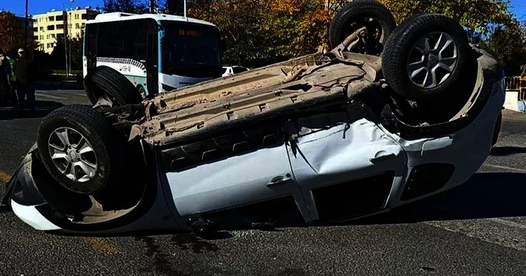 İki otomobil çarpıştı! 4 kişi yaralandı