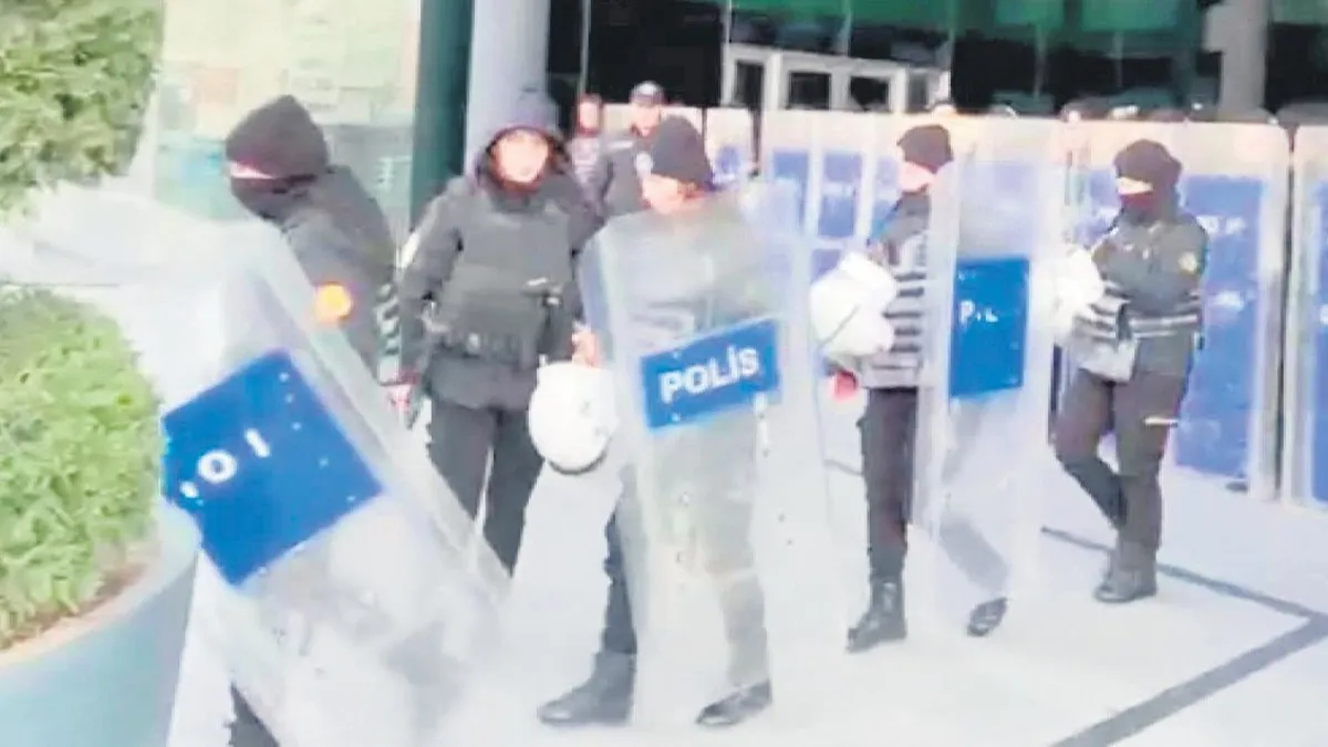 4.5 milyon lira valizde çıktı