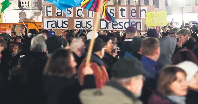 Faşistleri kovdular