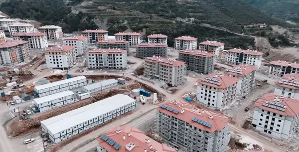 baykar-deprem-konutlarini-teslim-edecegi-tarihi-acikladi-1712757744204.jpg