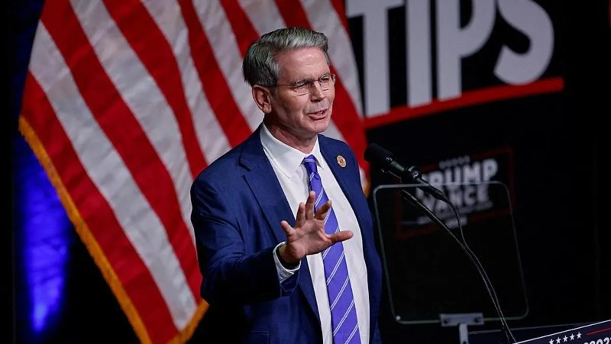 Trump, Hazine Bakanlığı için adayını açıkladı Trump, Hazine Bakanlığı için adayını açıkladı