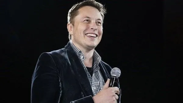 Elon Musk'tan yapay zeka için şok benzetme!