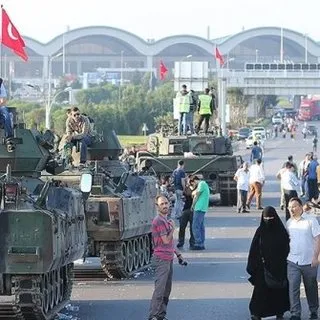 Son dakika: Sabiha Gökçen’i işgal eden darbeciler için yeniden tutuklama kararı verildi